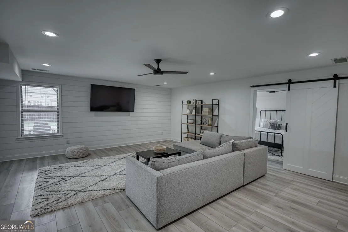 Photo of 3323 Shoals Ridge Drive