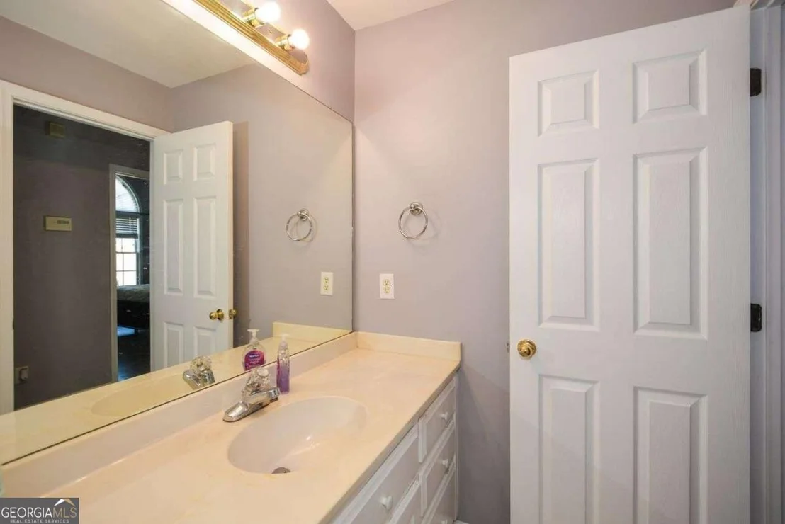 Photo of 5045 Southern Trace Drive