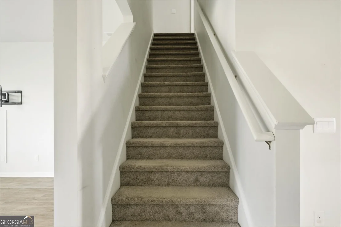 Photo of 352 Wedge Circle