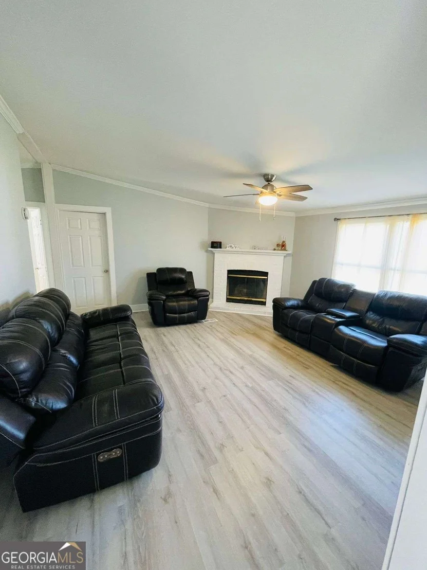 Photo of 489 Childers Road