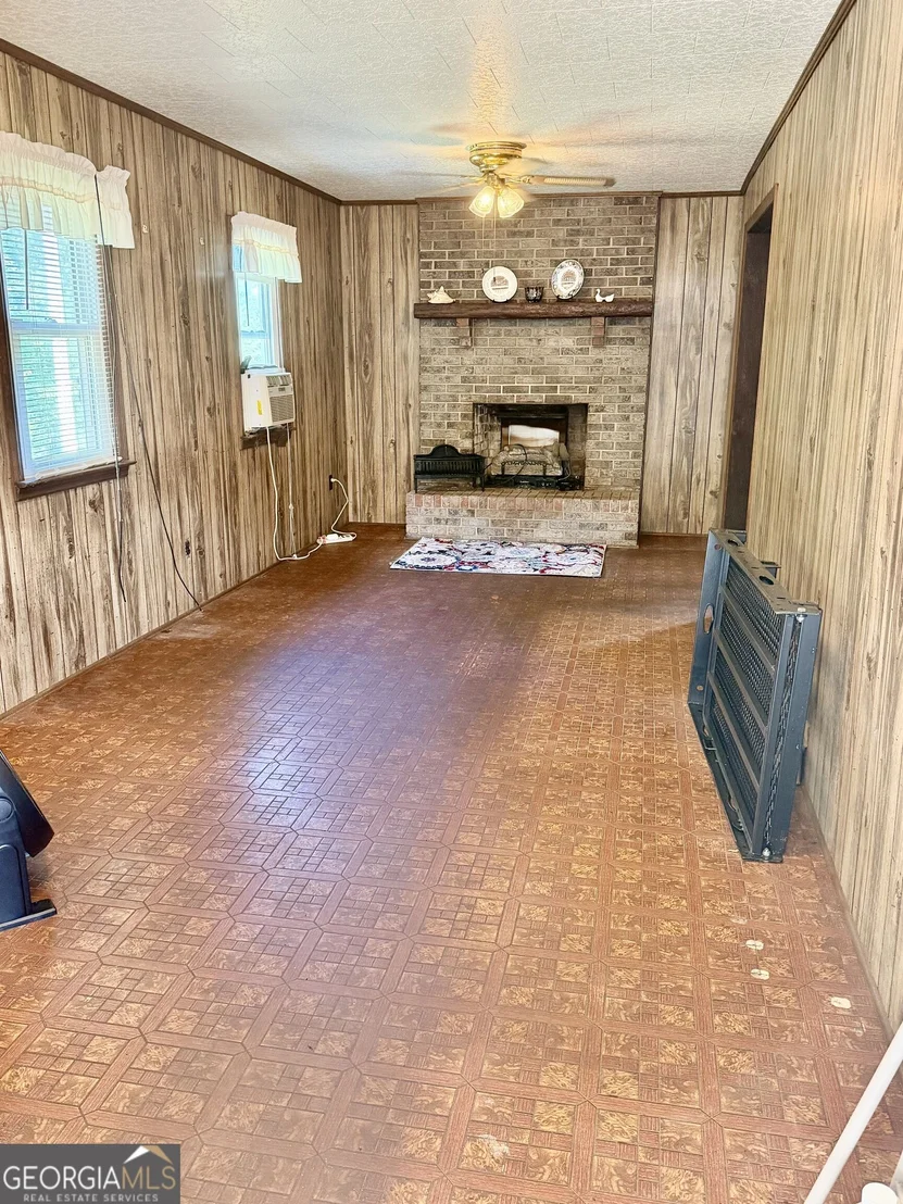 Photo of 1549 Greenfield