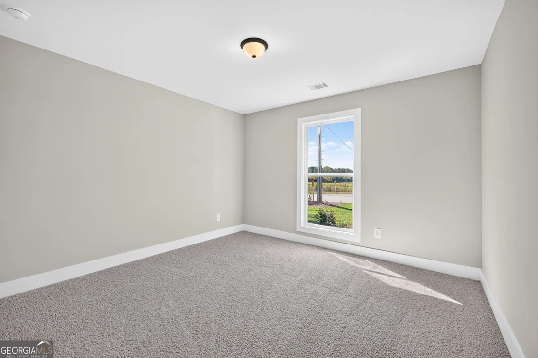 Photo of 468 Roper Road