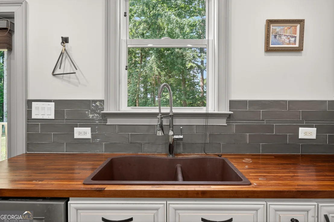 Photo of 632 Geiger Road