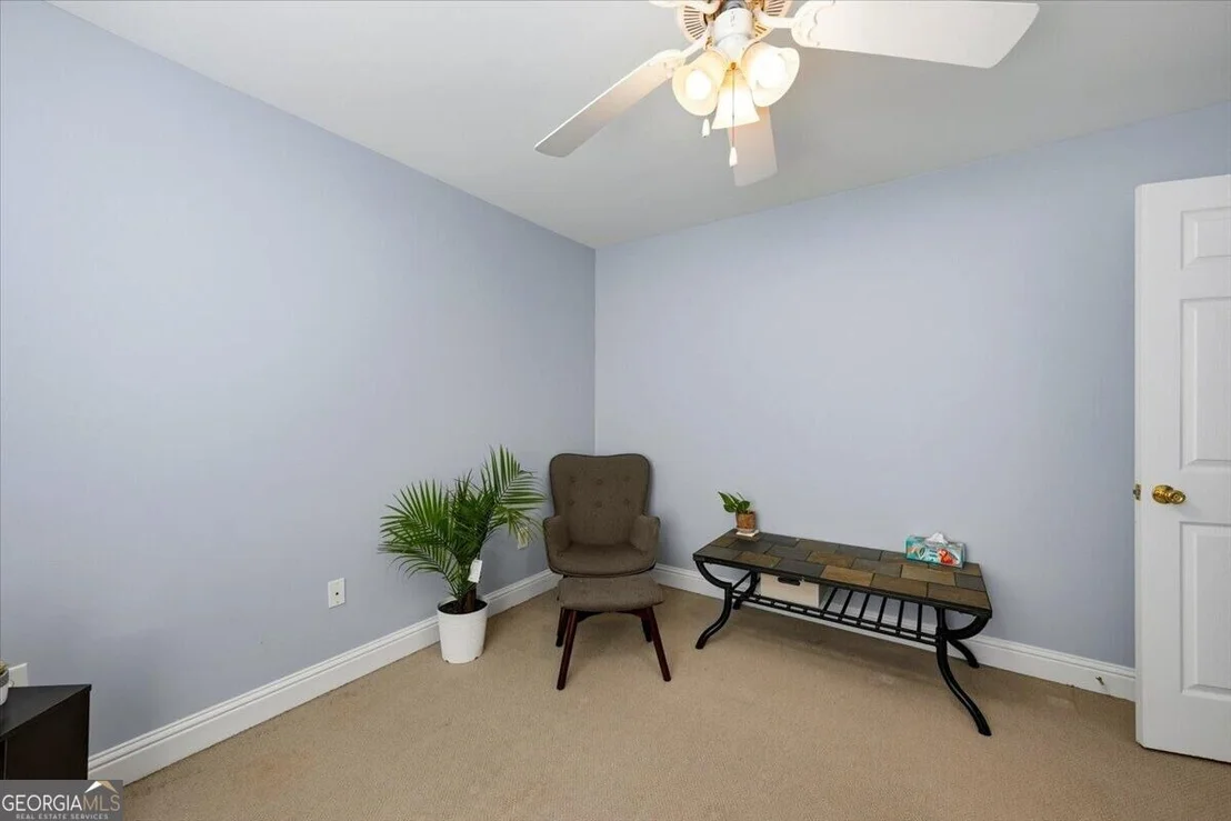 Photo of 920 Huntcliffe Drive