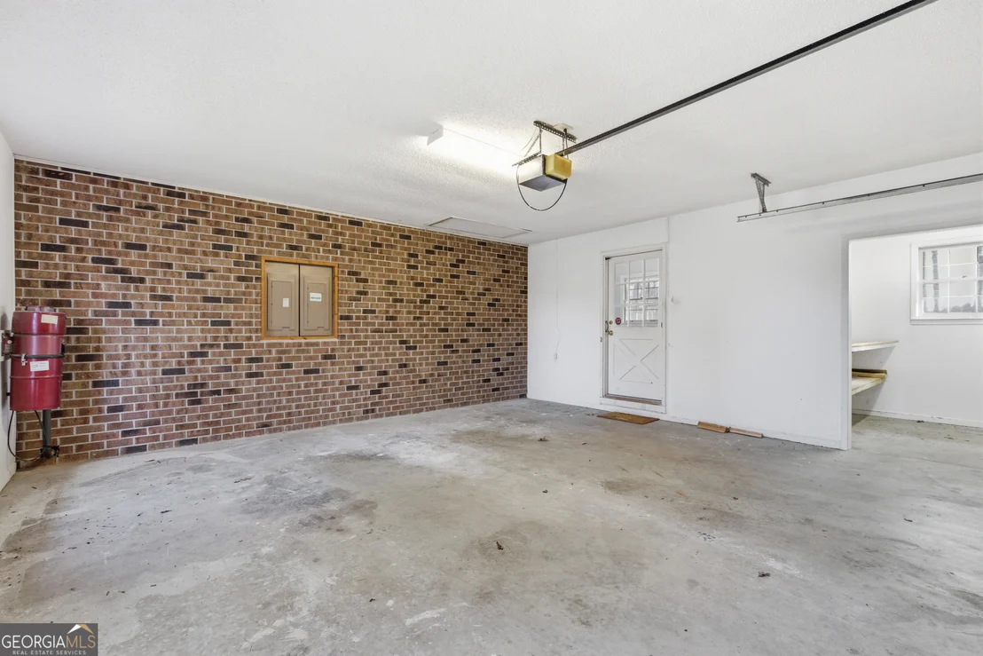 Photo of 304 Beaver Brook Drive