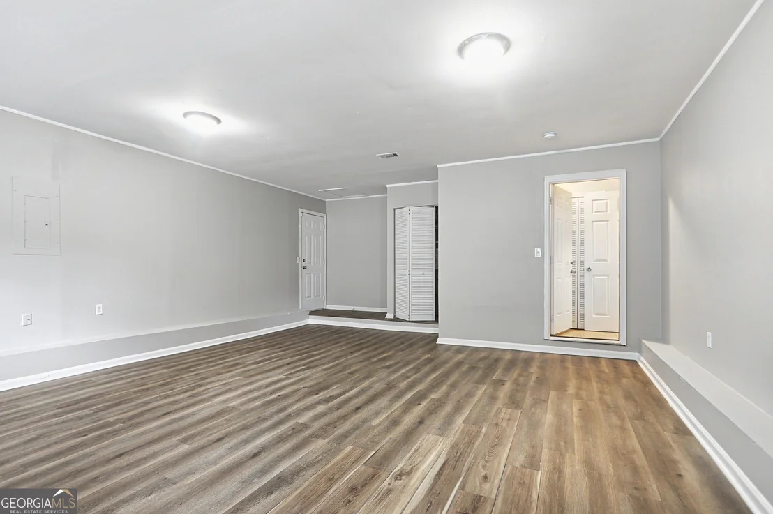 Photo of 1586 Elizabeth Lane