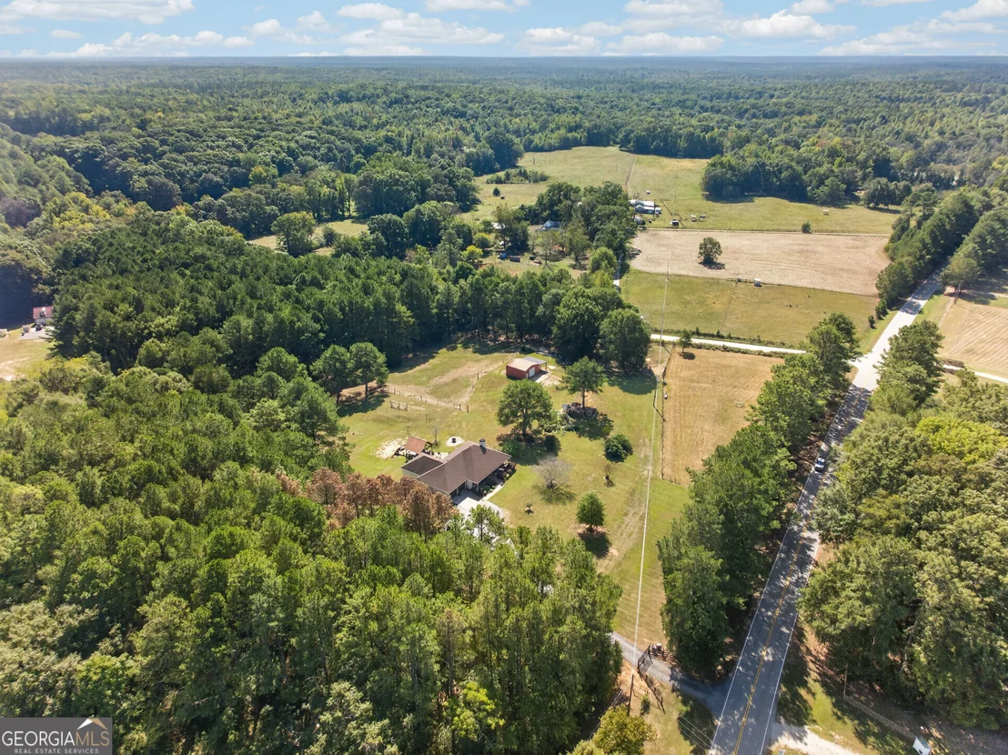 Photo of 9852 Post Road