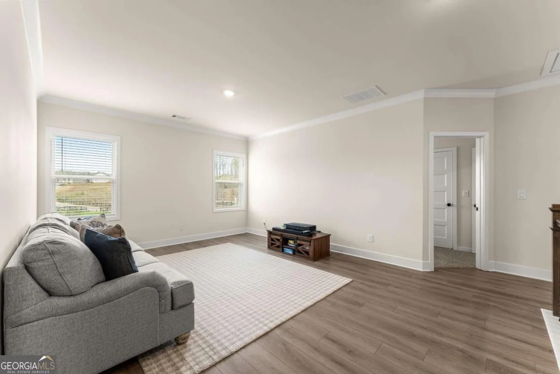 Photo of 5366 Windridge Parkway