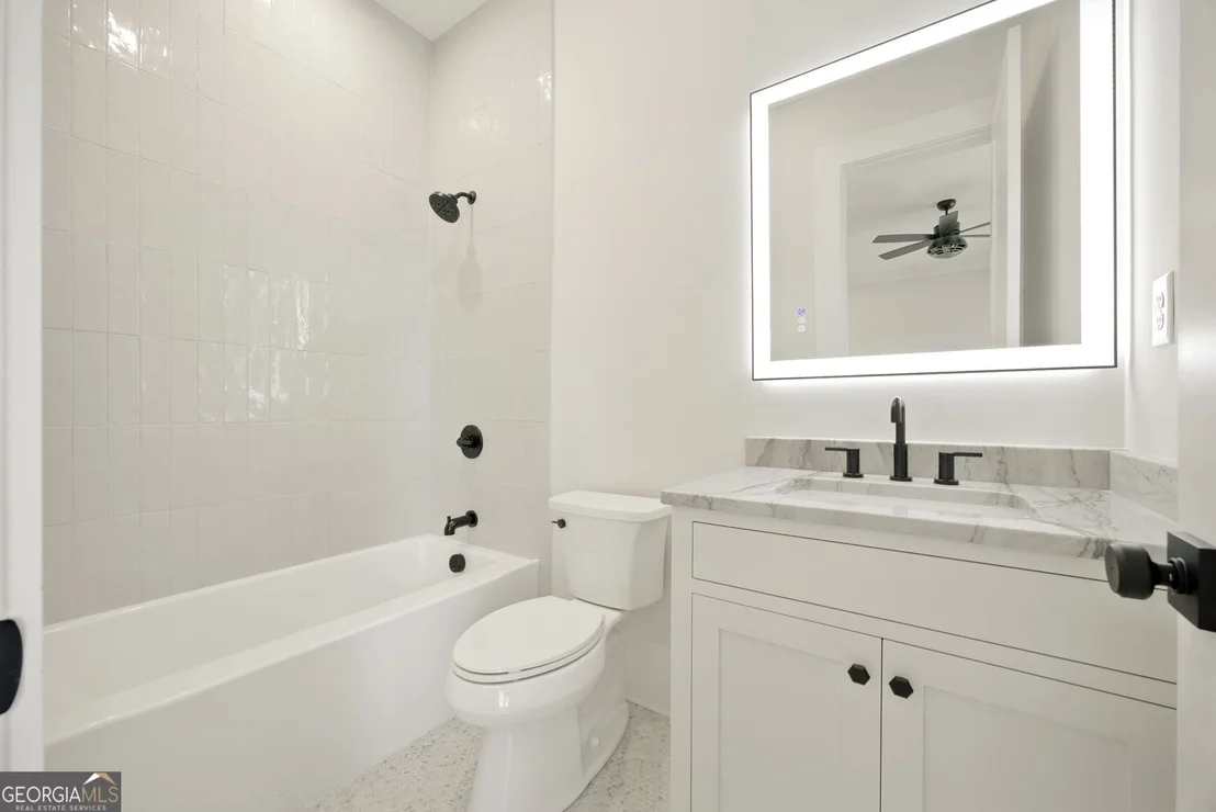 Photo of 608 Winterberry Drive