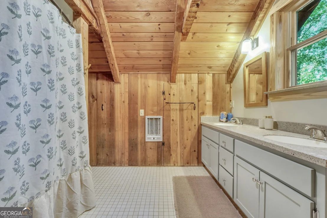 Photo of 531 Caldwell Road