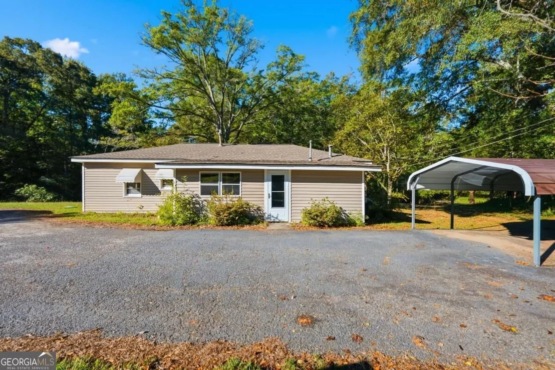 Photo of 1141 Stewart Road