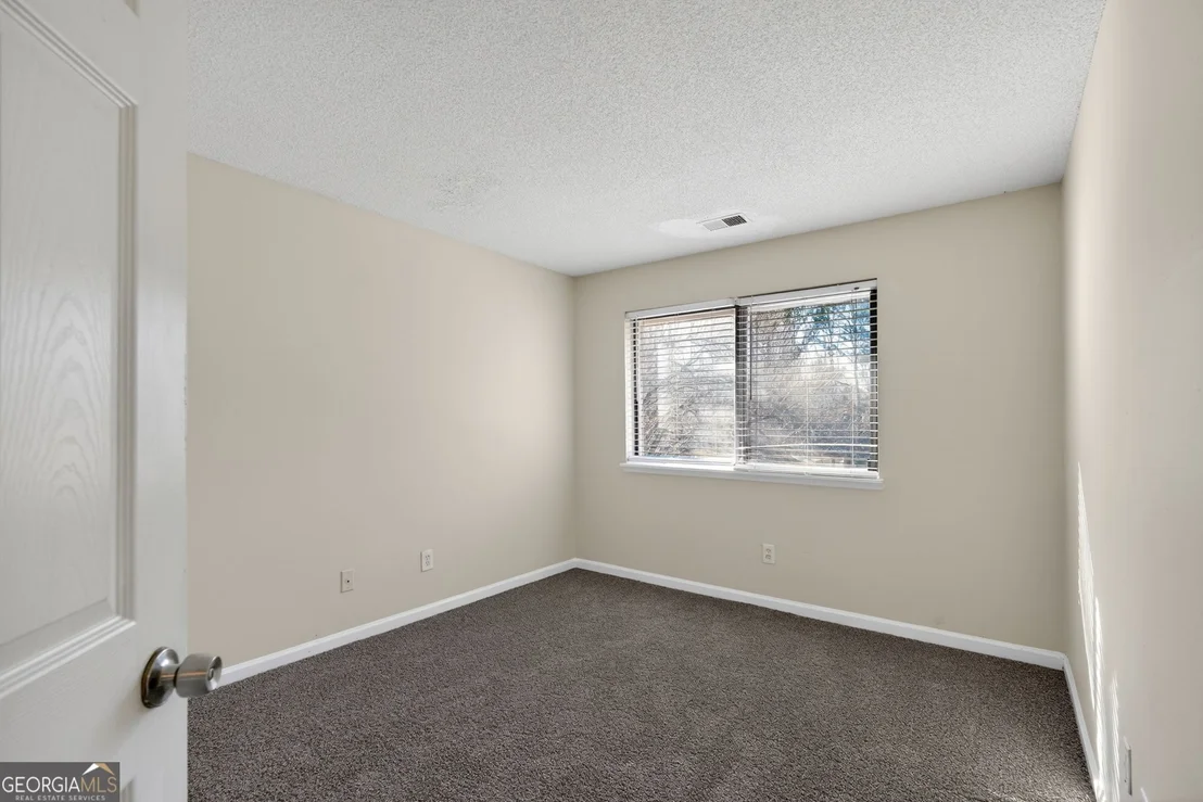 Photo of 858 Chapman Circle