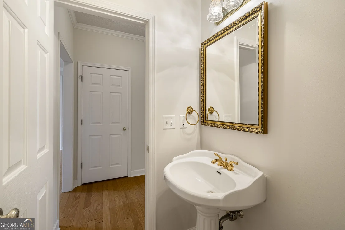 Photo of 205 Meadowlark Circle