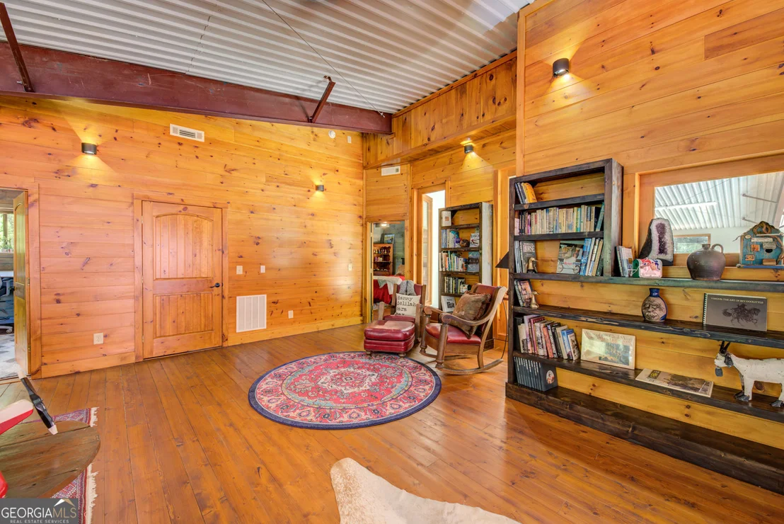 Photo of 141 Flying Ranch Drive