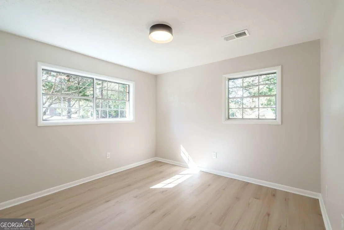 Photo of 511 Lee Byrd Road