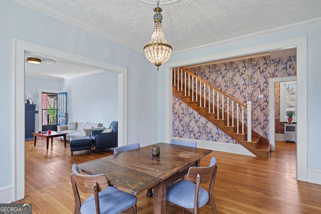 Photo of 33 Maple Street