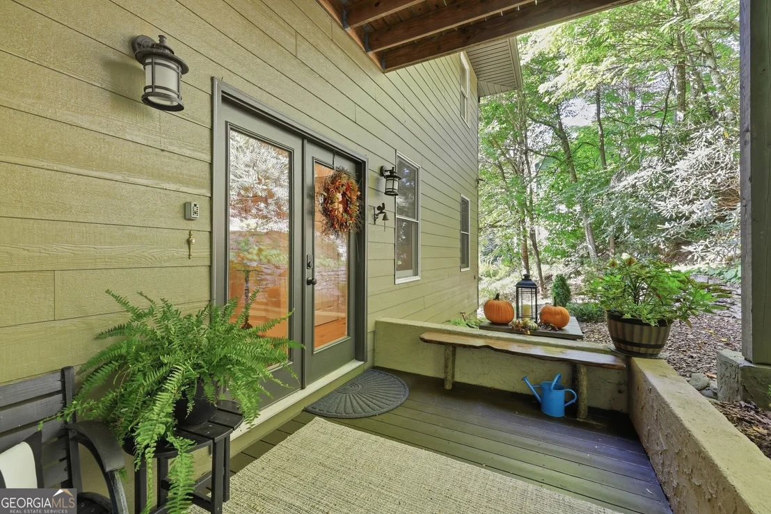 Photo of 160 Ridgepole Drive