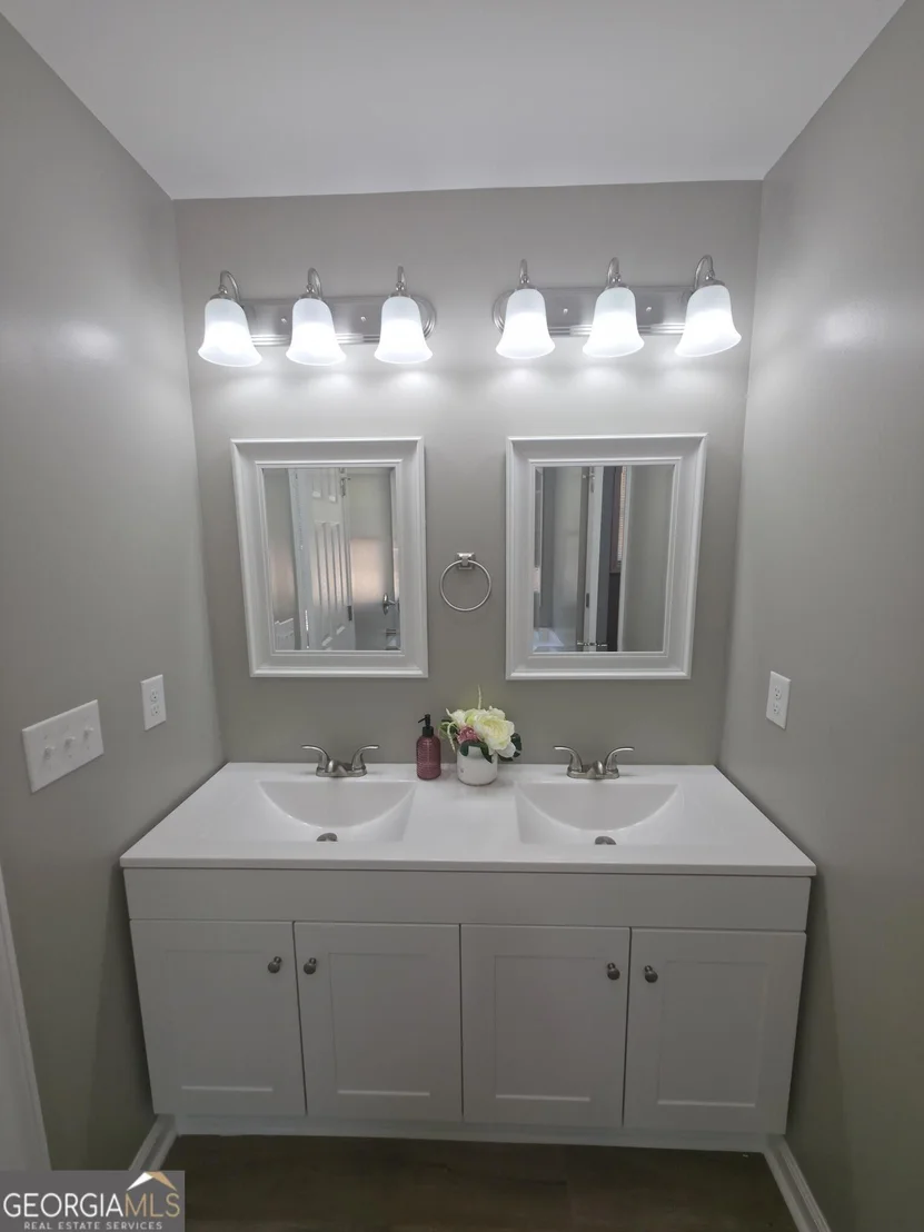 Photo of 255 Hanover Drive