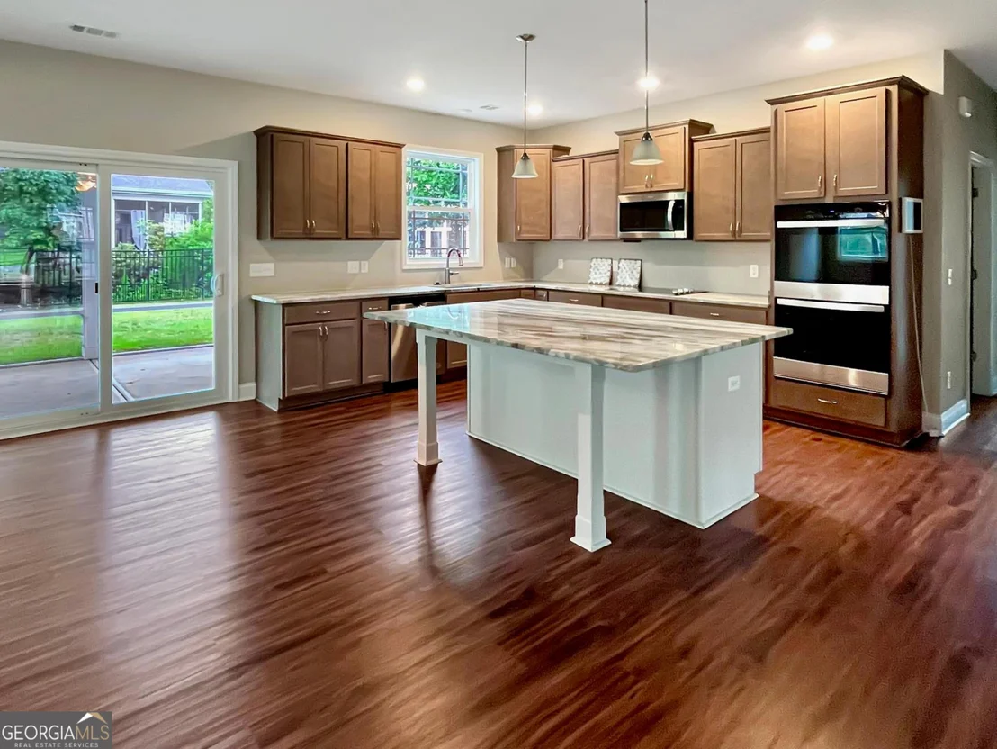 Photo of 119 Enclave Boulevard