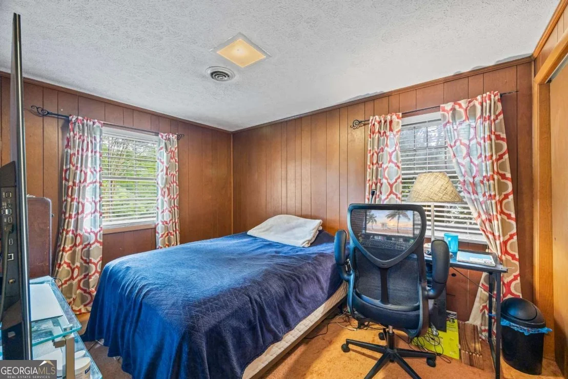 Photo of 401 N 5th Avenue