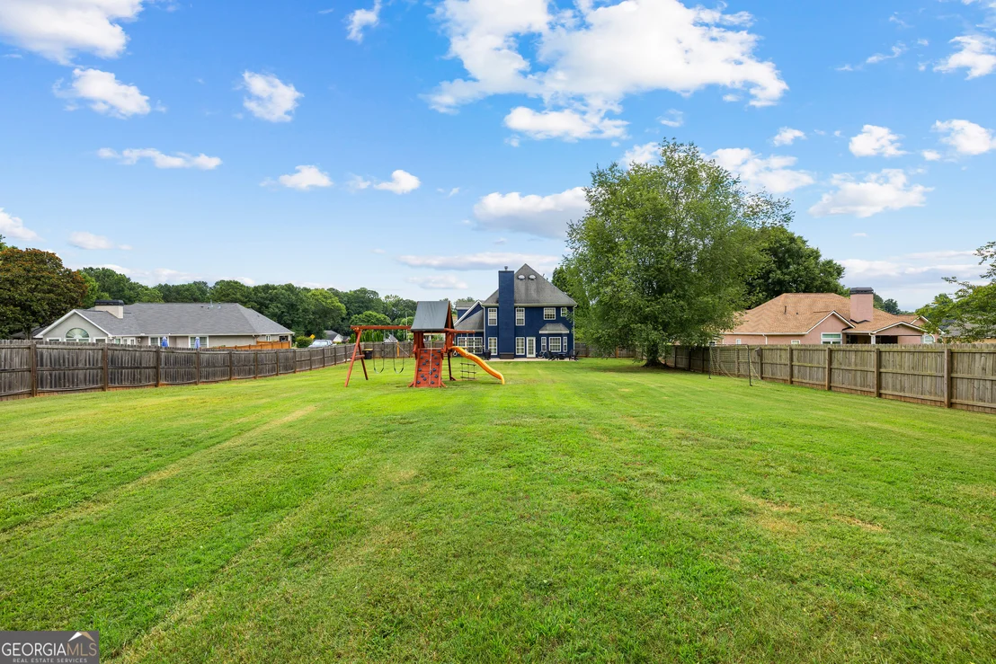 Photo of 93 Fieldstone Way