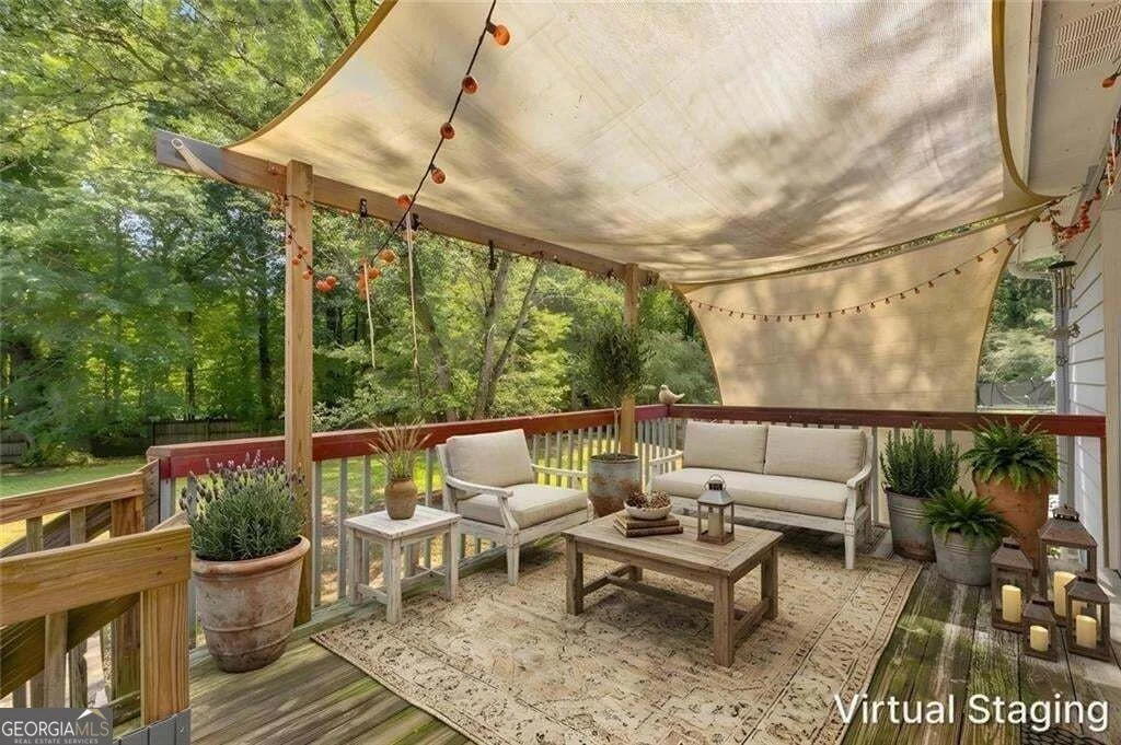 Photo of 374 Meadow Trace Drive