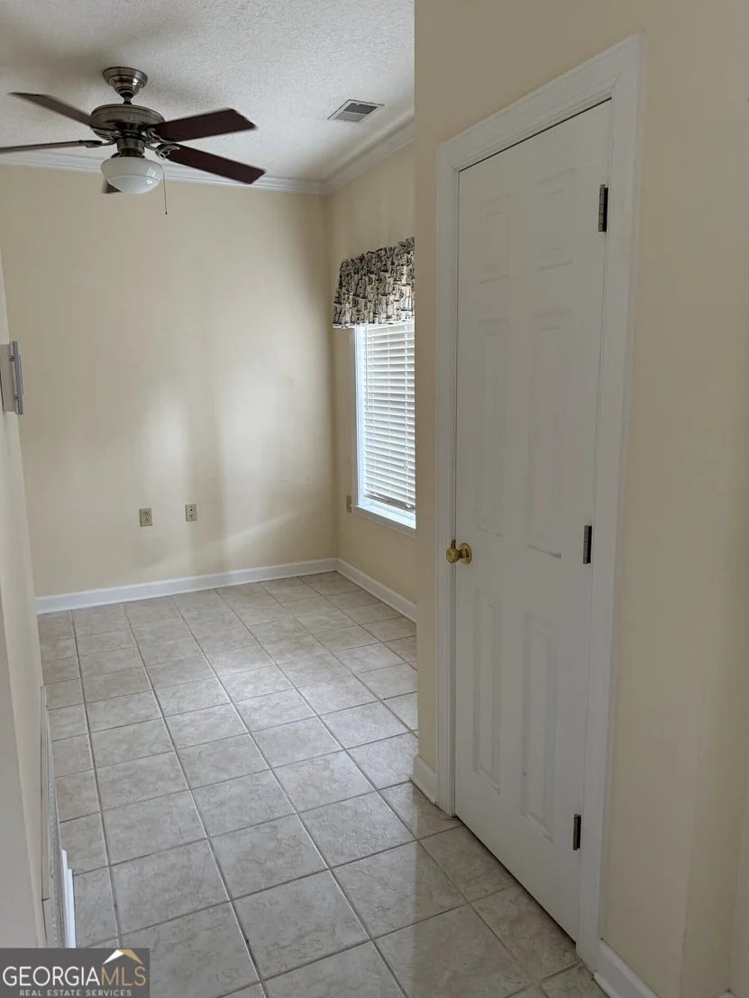 Photo of 102 Oak Circle