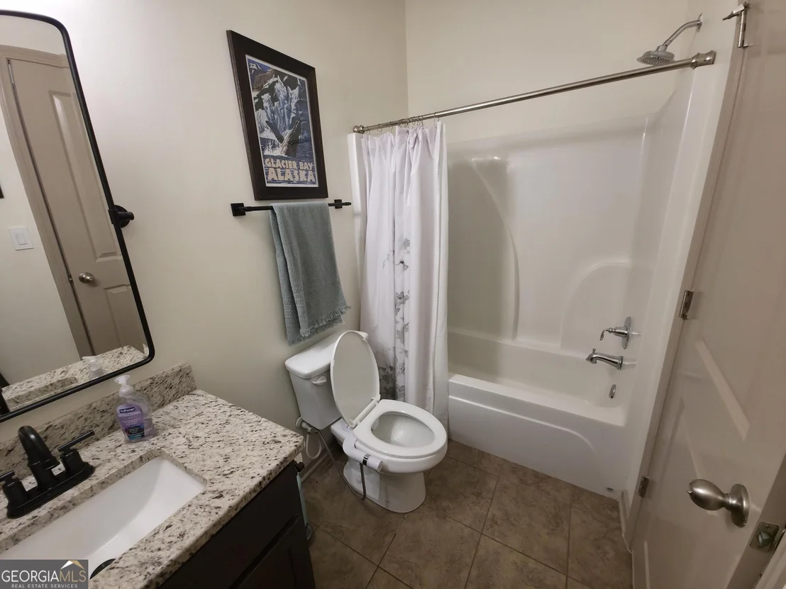 Photo of 96 Oak Leaf Way