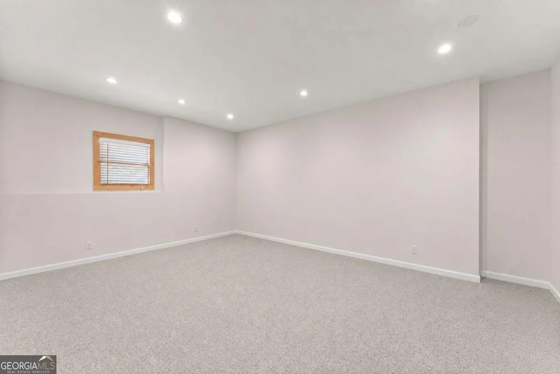 Photo of 2405 Brooks Road