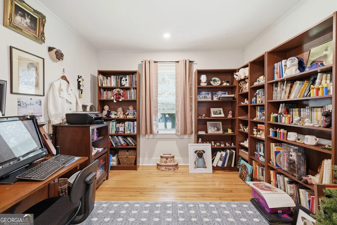 Photo of 119 Parkway Drive