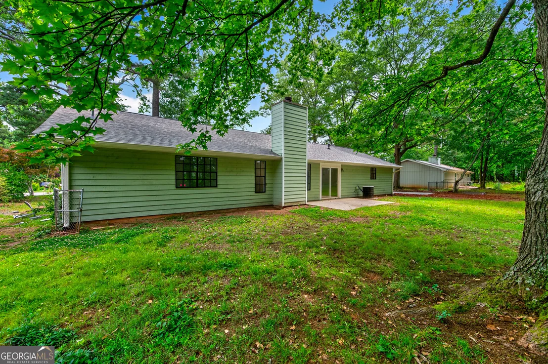 Photo of 1903 Old Concord Drive SE