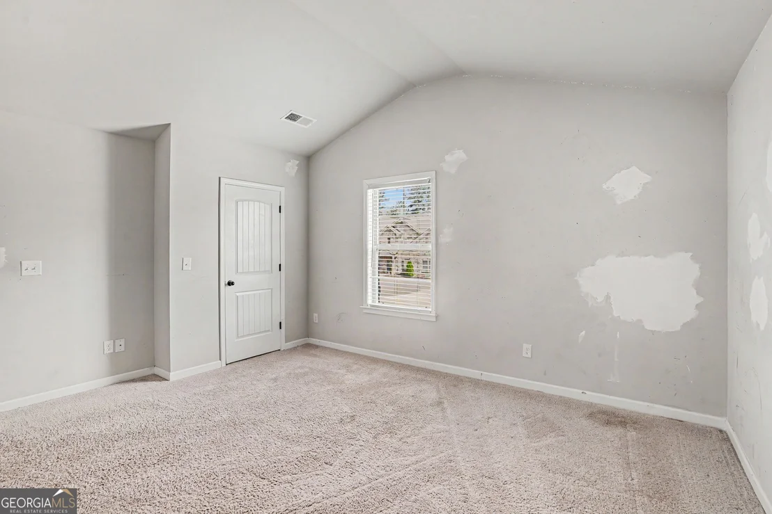 Photo of 945 Mystic Way