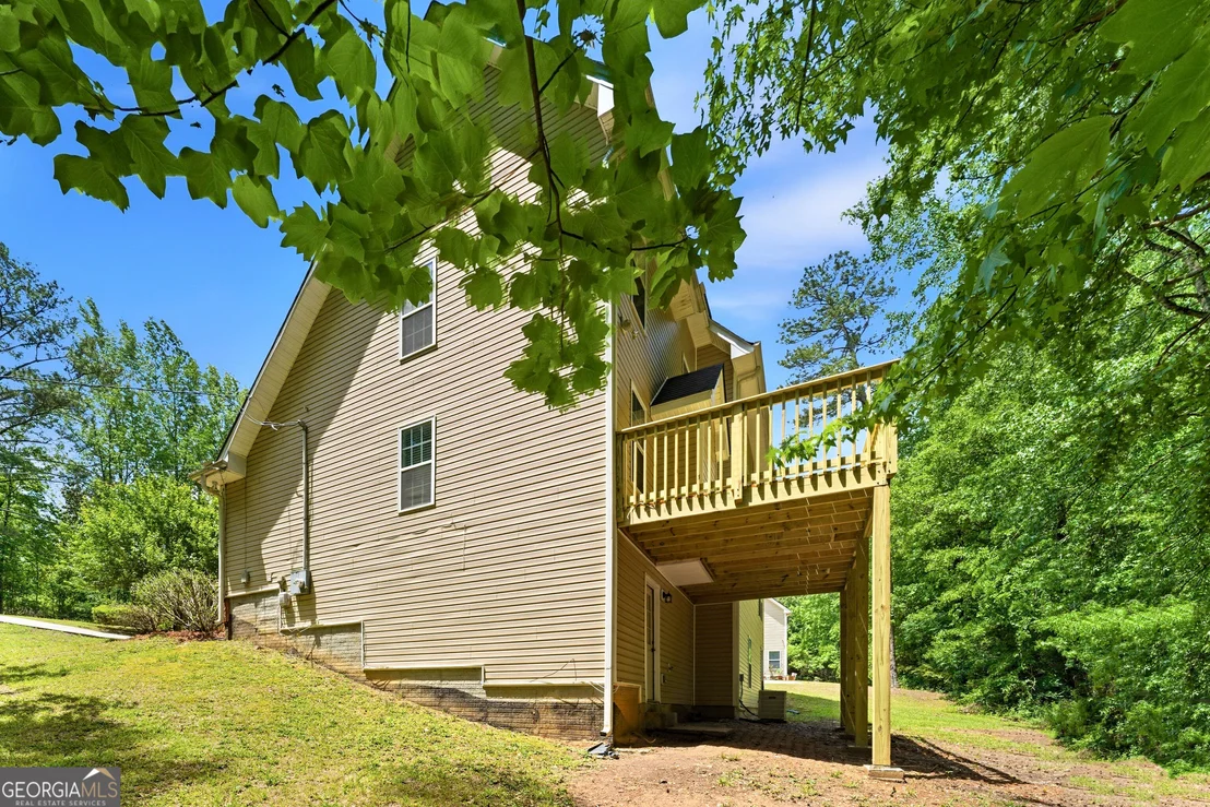 Photo of 2544 Carnes Road
