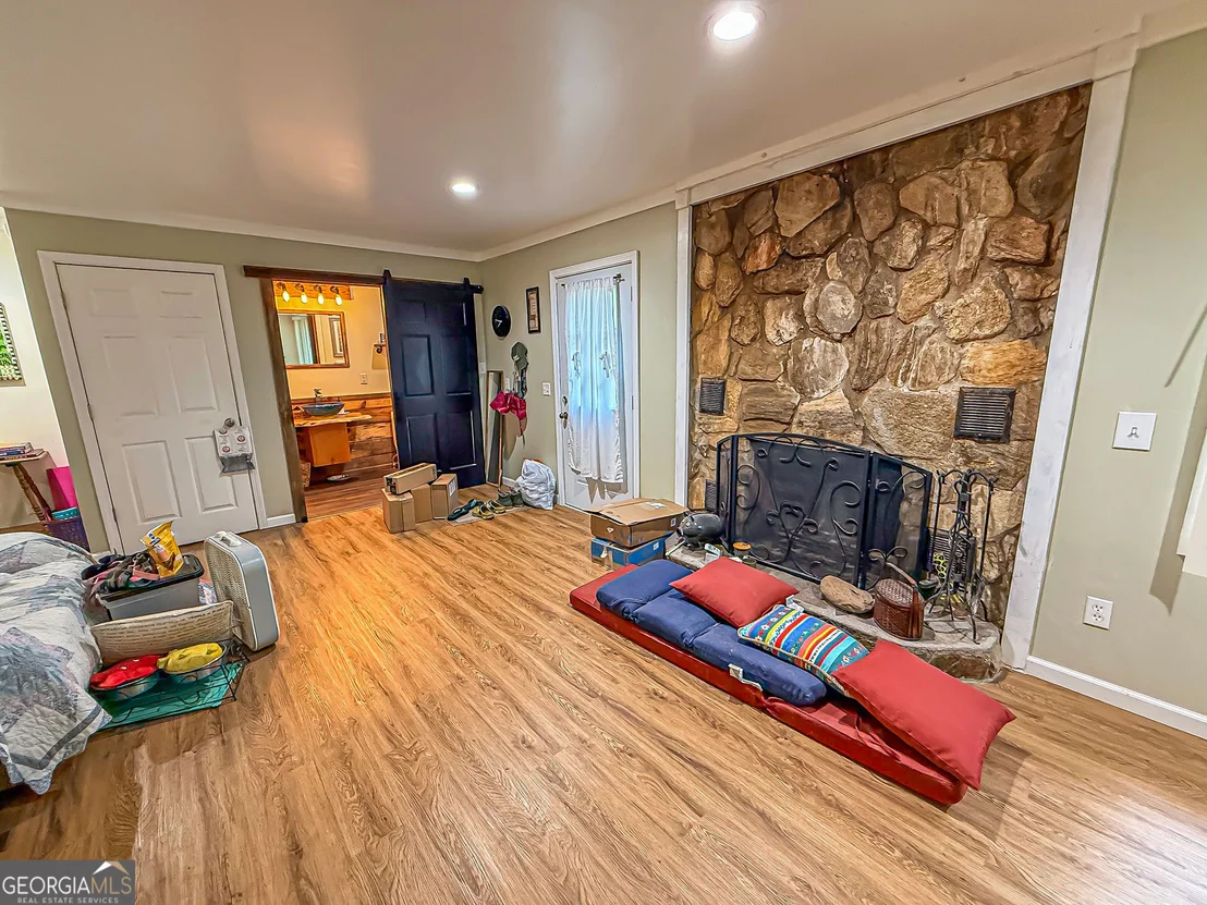Photo of 407 Hillside Drive