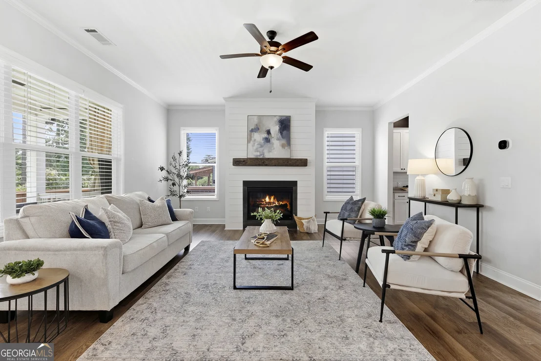 Photo of 710 Bridgeview Drive