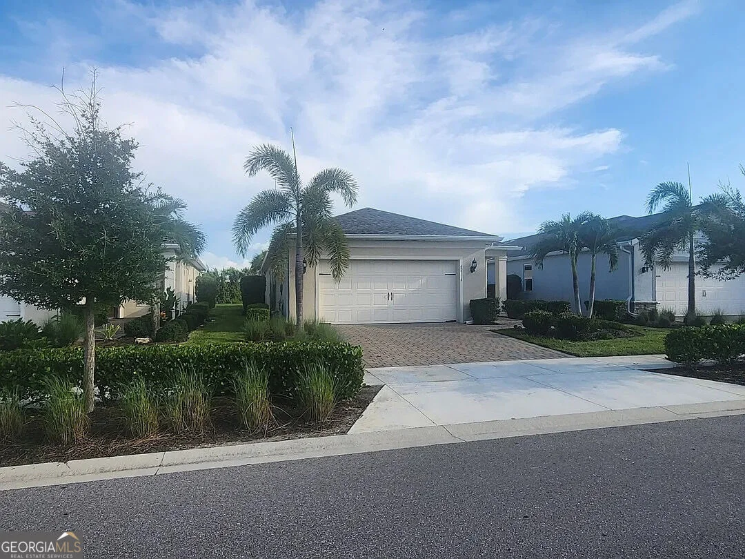 Photo of 42114 Edgewater Drive
