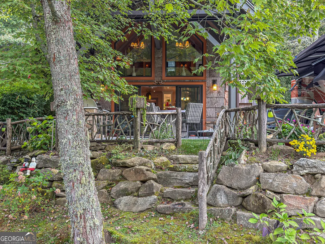 Photo of 111 Wildflower Road