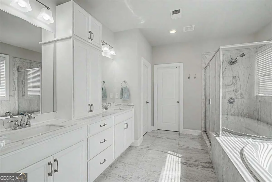 Photo of 131 Longleaf Drive