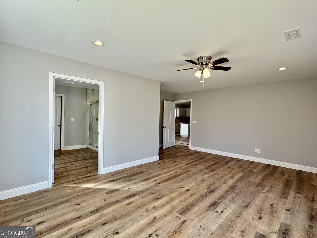 Photo of 124 Mashburn Drive