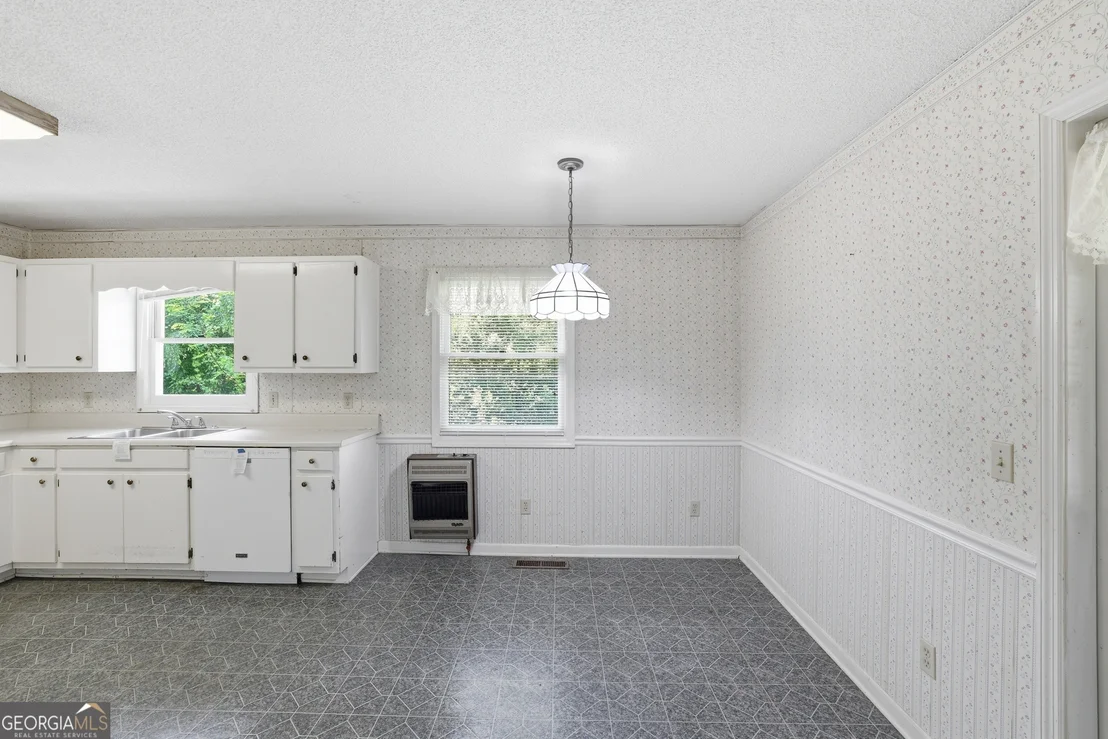 Photo of 592 Potomac Drive