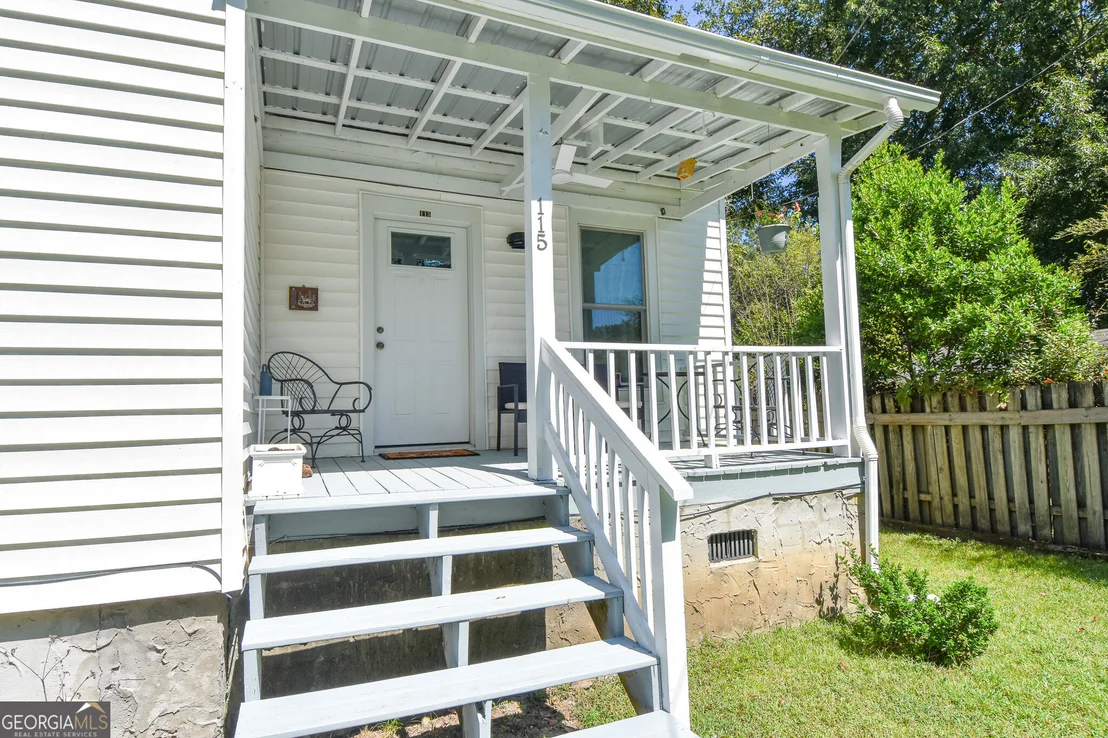 Photo of 115 Lamar Street