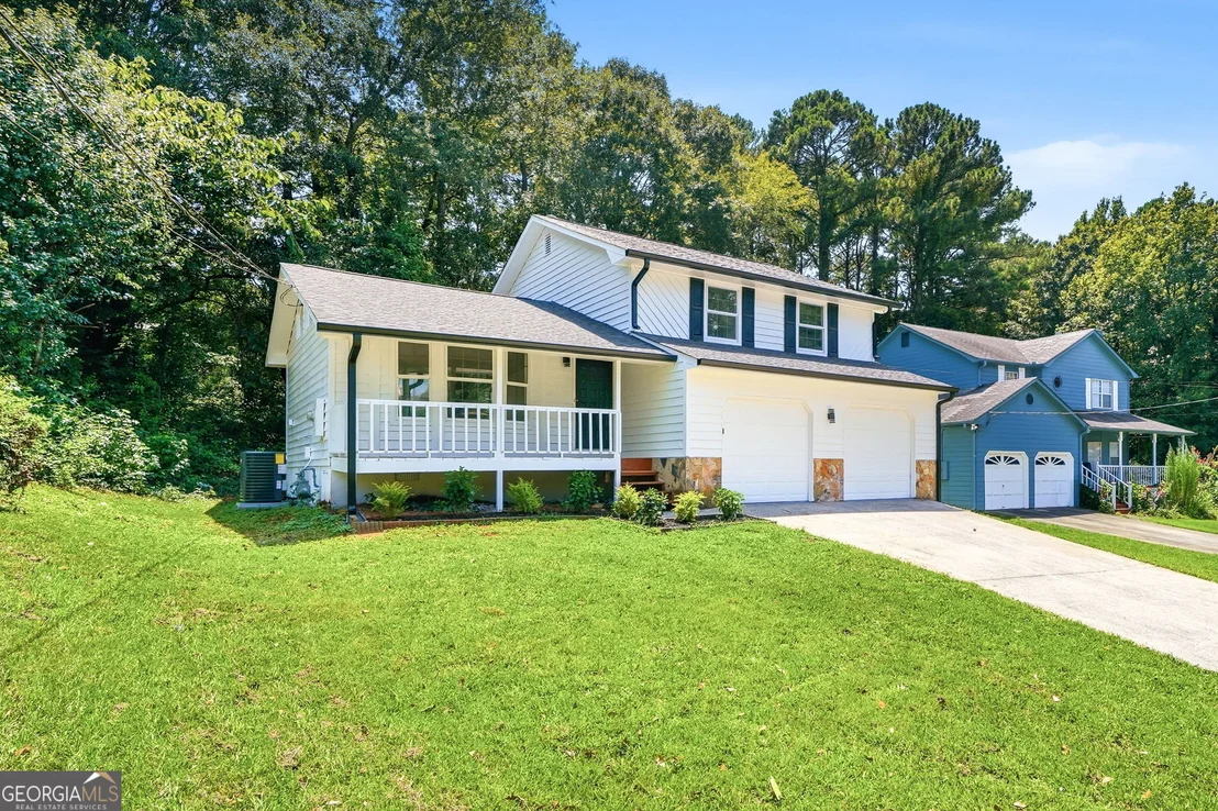 Photo of 5641 Clifton Place
