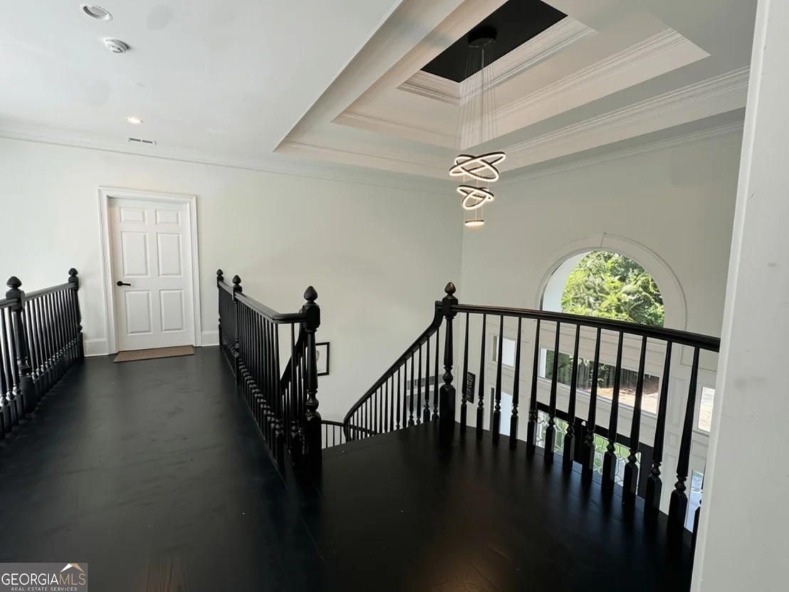 Photo of 302 Shadow Glen