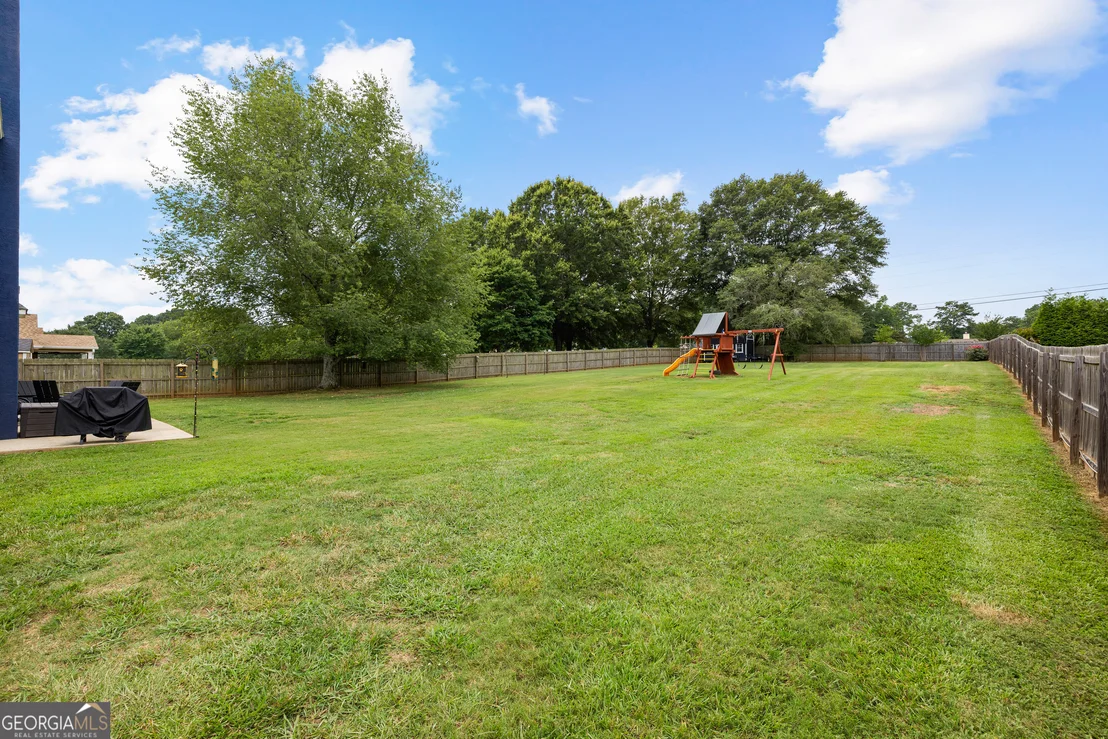 Photo of 93 Fieldstone Way