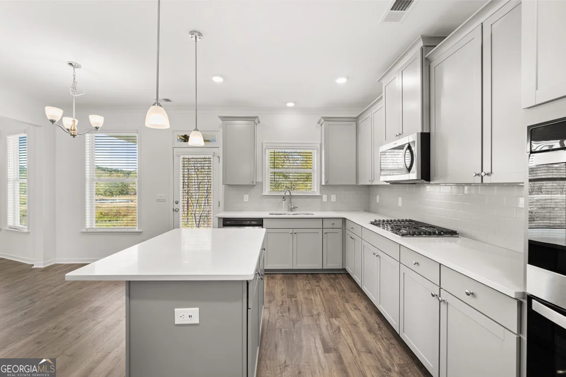Photo of 1625 BERNARD Court