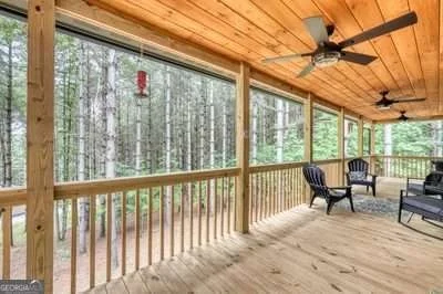 Photo of 124 Lakeside Estates Drive
