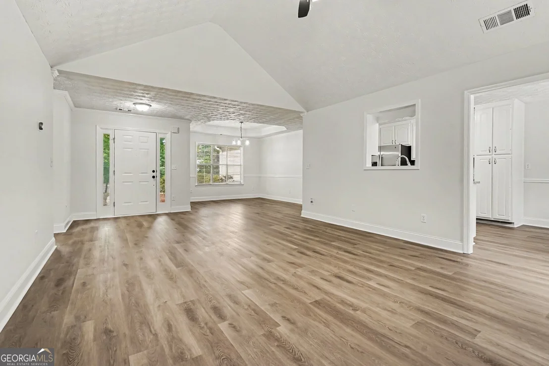 Photo of 3962 Clairmont Court