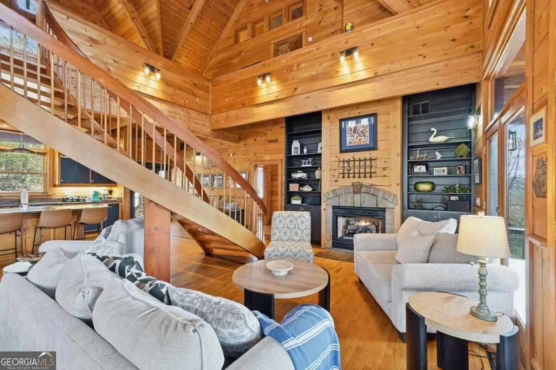 Photo of 153 Riverview Circle