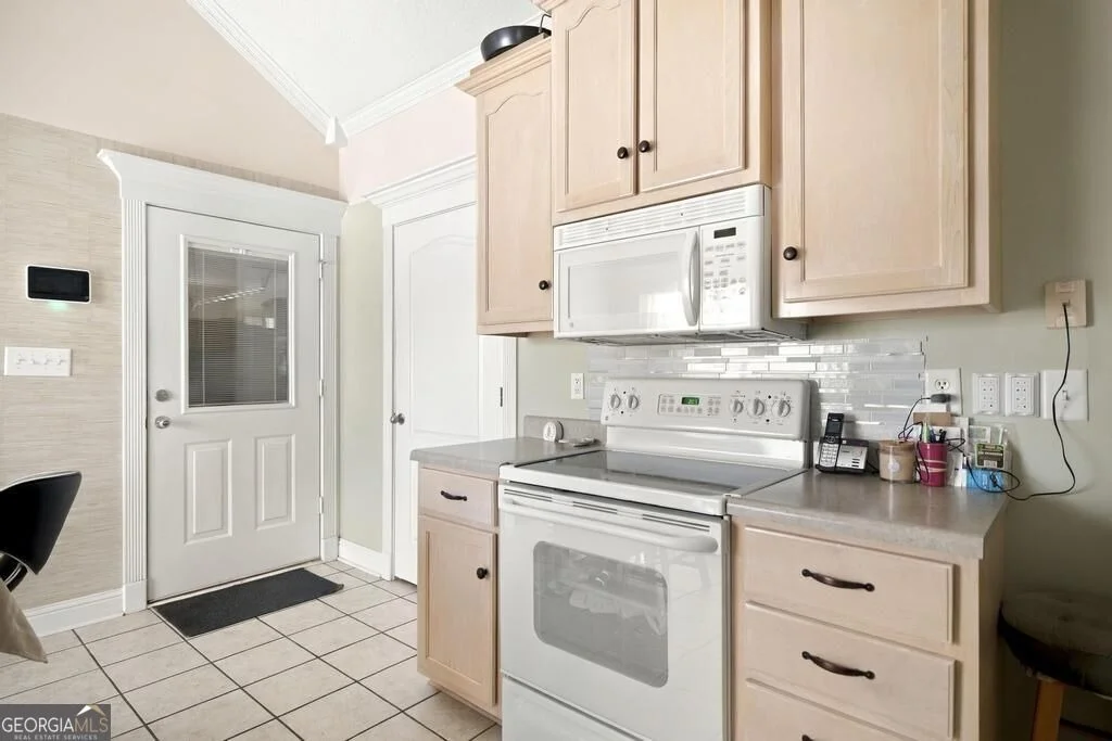 Photo of 256 Ellicott Drive