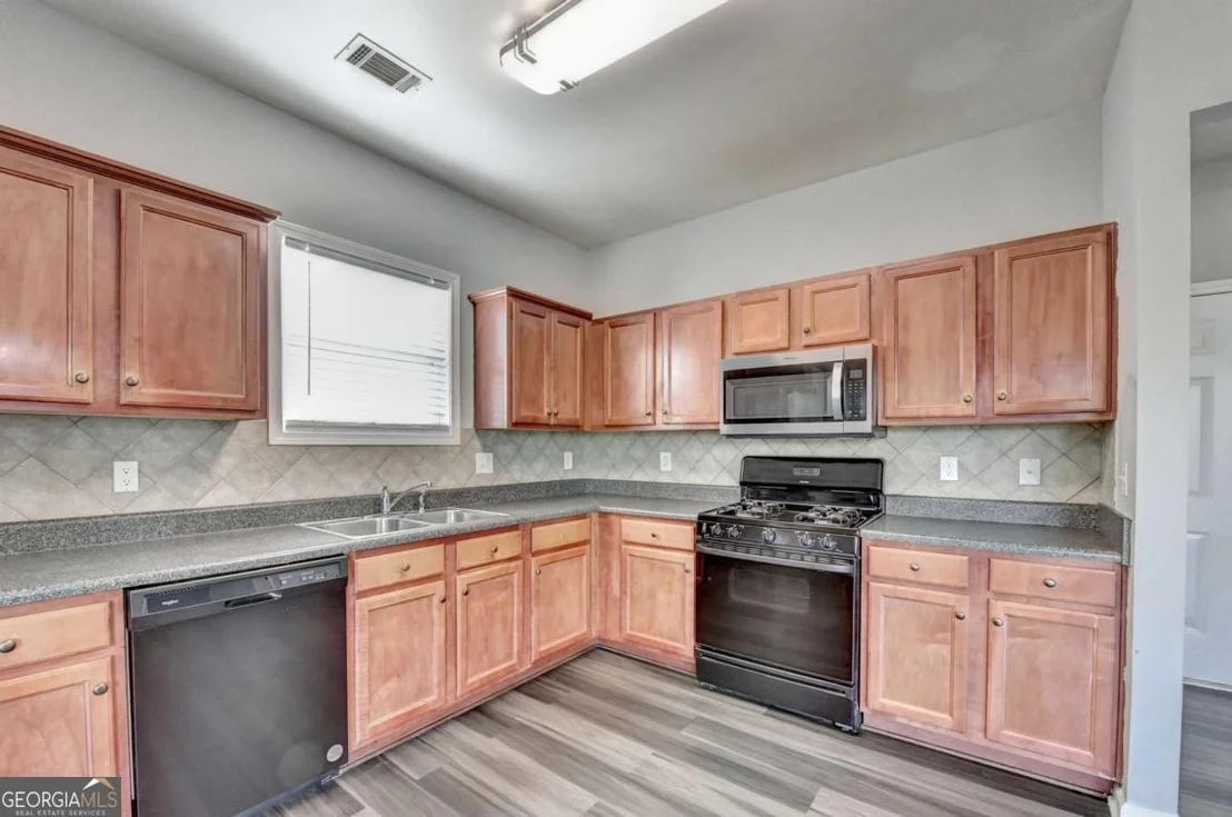 Photo of 3102 Briaroak Drive